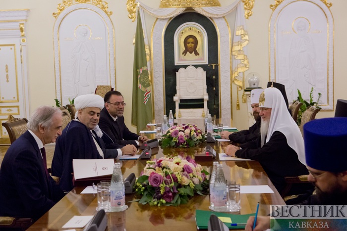 Allahshukur Pashazade asks Patriarch Kirill to continue assisting in Karabakh conflict settlement 